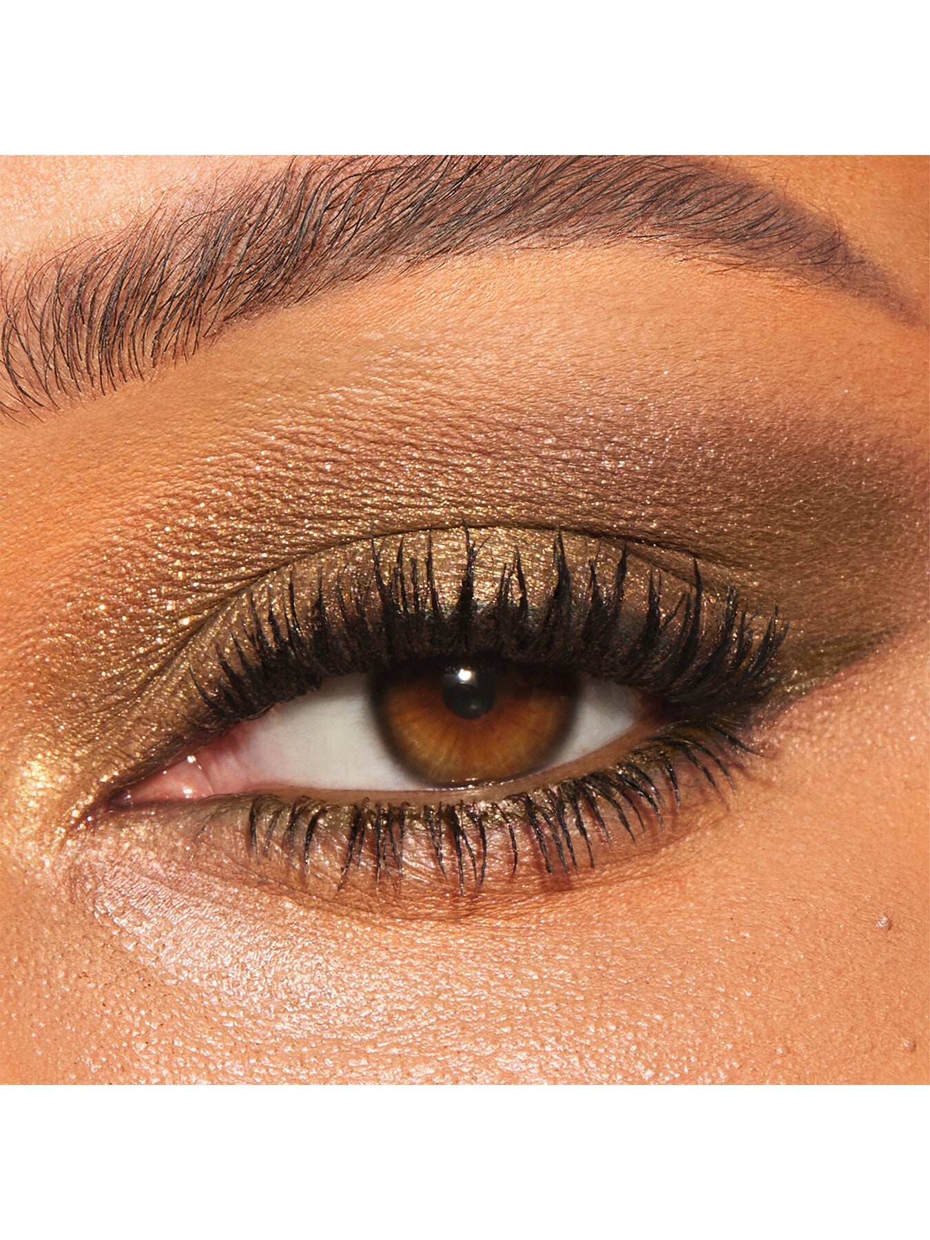 Charlottes Palette Of Beautifying Eye Trends Emerald Effect