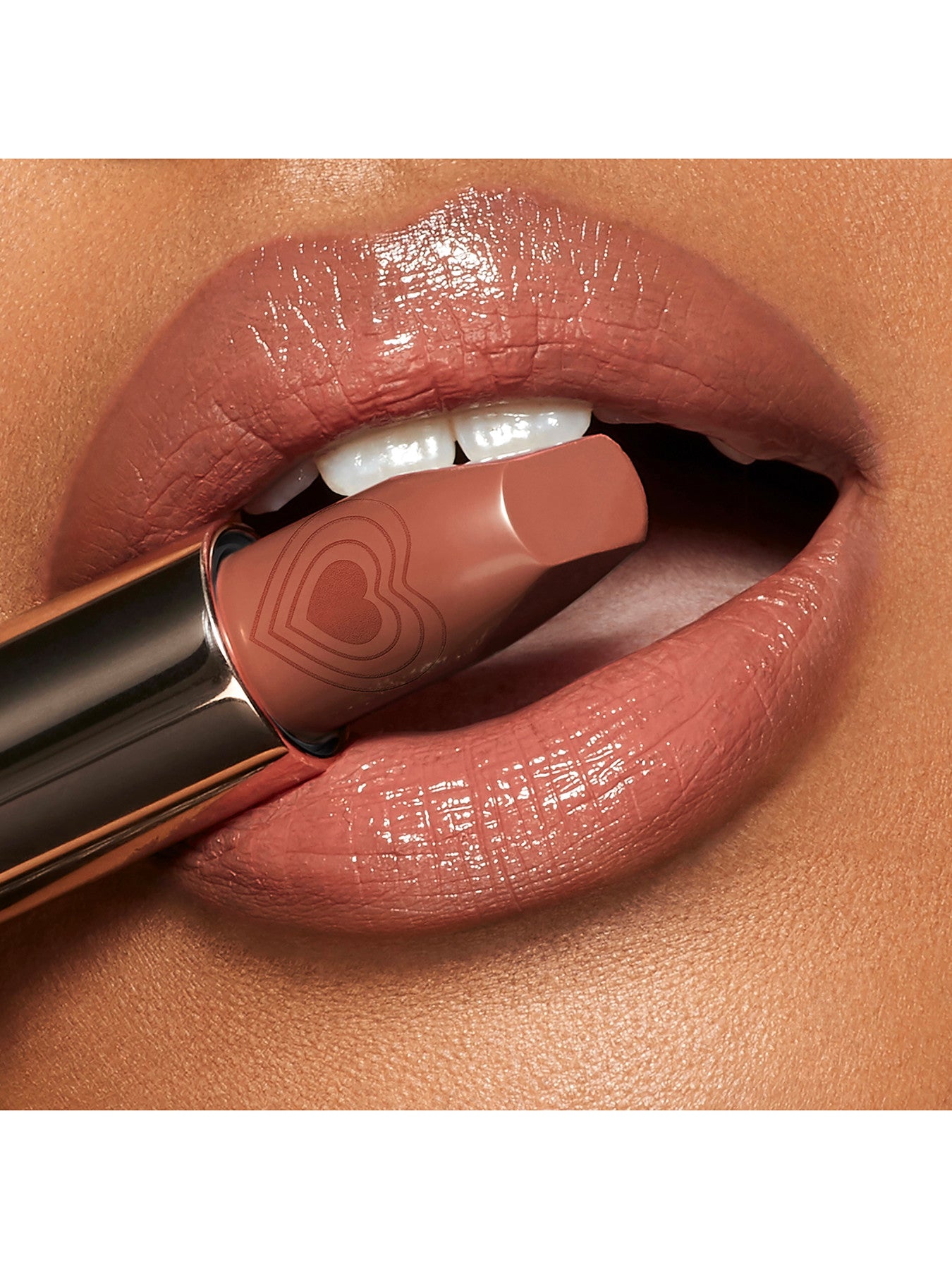 KISSING Lippenstift