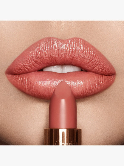 KISSING Lippenstift